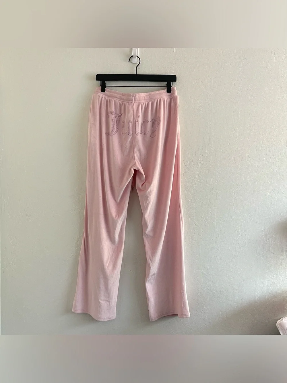 Juicy Couture Baby Pink Juicy Rhinestone Back Velour Pull On Pants Womens Large - Picture 2 of 8